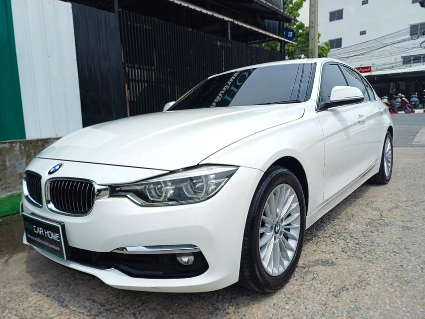 2017 BMW 320D LUXURY LCI AUTO สภาพสวยจัด