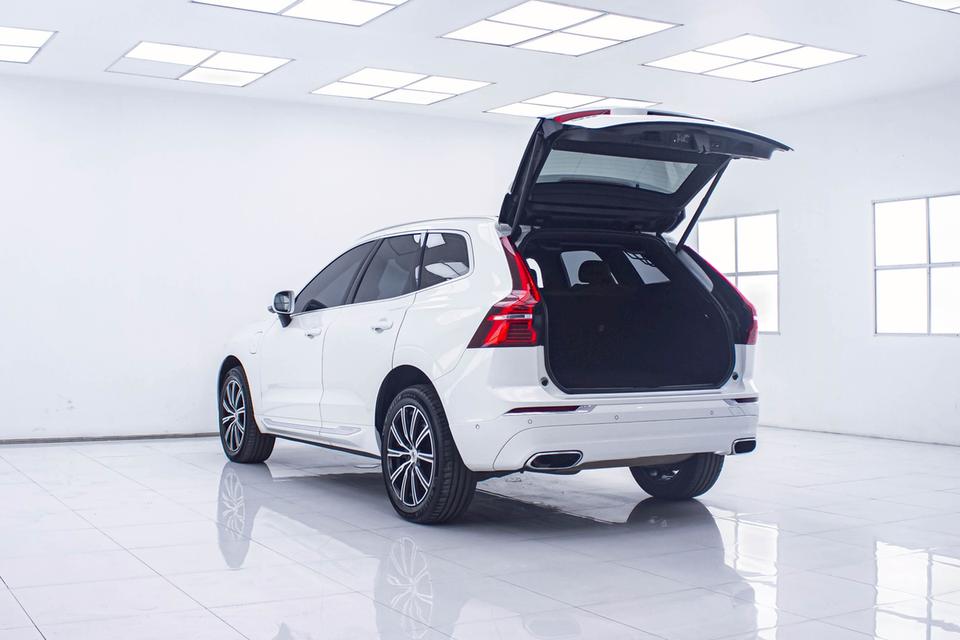 VOLVO XC60 2.0 RECHARGE T8 R-DESIGN 4WD 2021  16