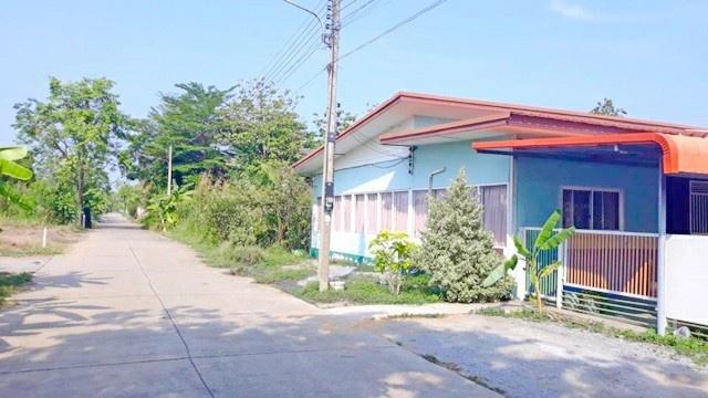 ตลาดนัดสามโคก 900ม. แม็คโคร ปทุมธานี 2.53 กม. 5 จอดรถ ให้เช่าบ้านเดี่ยว กว้าง ใหญ่ 150 ตร.วา.600 ตร.ม. 3นอน รร.วิภารัตน์ 1