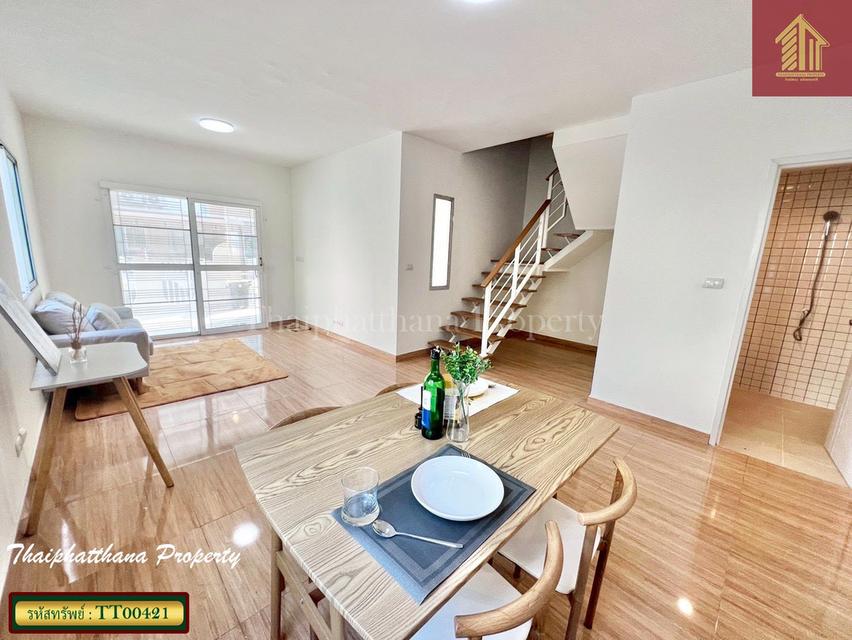 ทาวน์เฮ้าส์หลังมุม รีโนเวทใหม่ บ้านพฤกษา 106/1 บางปู-ตำหรุ 9