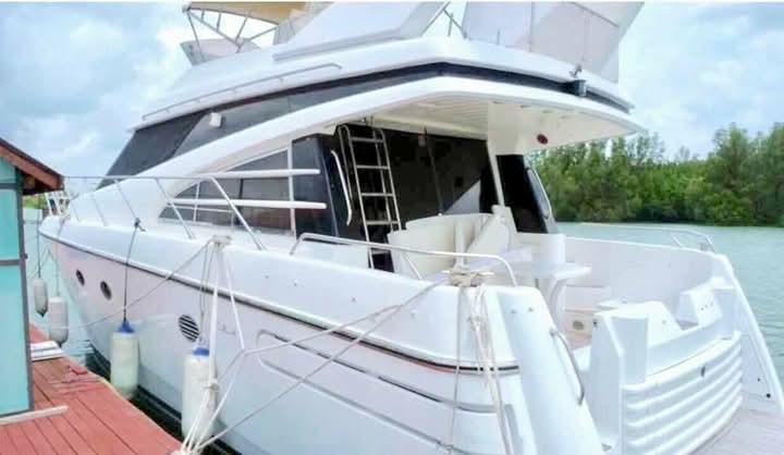 Sunseeker 52 Caribbean (เรือจิตลัดดา) 2