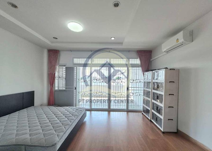 โครงการ JSP เรสซิเดนซ์ สาทร-กัลปพฤกษ์ ซอยกำนันแม้น 13 ทาวน์โฮม 3 ชั้น ปรับปรุงพร้อมอยู่ ราคาต่ำกว่าประเมิน 14