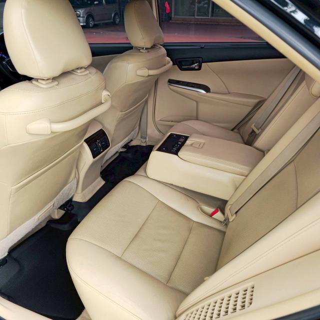 รหัสรถ BAC6735 🚗 Toyota Camry 2.5 Hybrid Premium ปี 2012 12