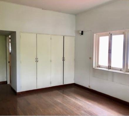 ขายที่ดินพร้อมบ้านแปลงมุม 187 ตรว. เอกมัย ซอย 18 สภาพแวดล้อมดี เหมาะสร้างบ้าน สำนักงาน หรือลงทุน ใกล้ BTS เอกมัย ทองหล่อ 7