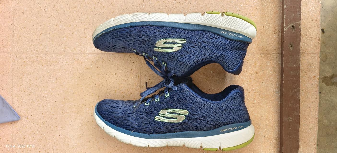 รองเท้า Sketcher มือสอง รูปที่ 2