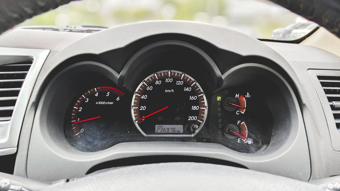 TOYOTA Hilux Vigo CHAMP Smart Cab 2.5G Prerunner A/T ปี 2013 จด 2015 รูปที่ 5