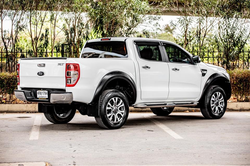 Ford Ranger Hi-lander 4 ประตู 2.2 XLT เกียร์ MT ปี 2015 สีขาว สภาพดี 6