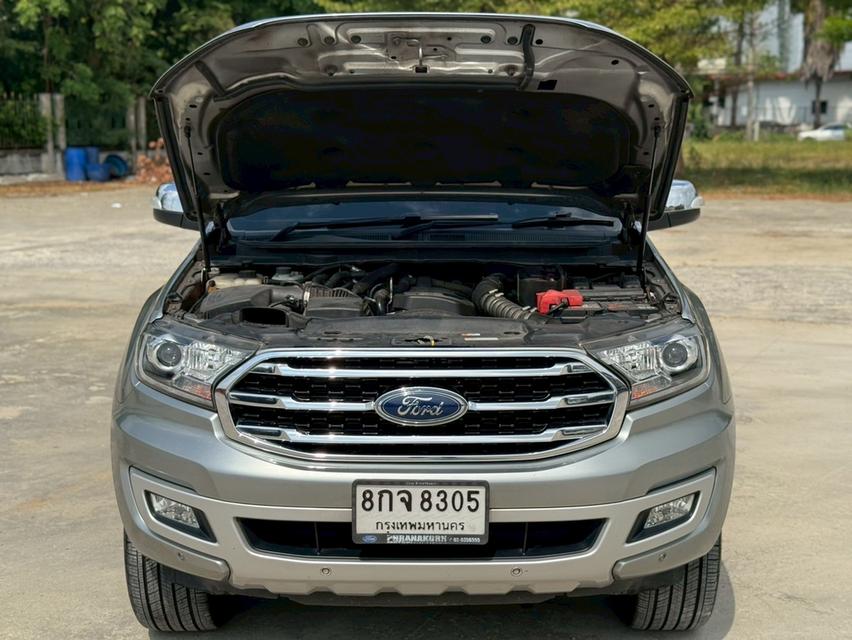 FORD EVEREST Wagon 4dr  Titanium+ 7st Auto 6sp RWD 2.2DC  (Mnc) Y19. สีเทา   เกียร์ออโต้ 8