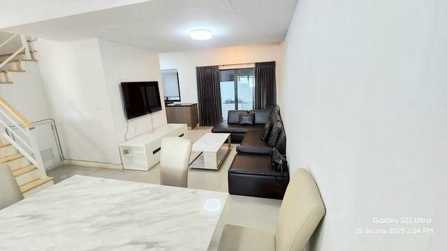 ให้เช่าทาวน์เฮ้าส์ คอนเนค พัฒนาการ38 มีเฟอร์ครบตามภาพ 3