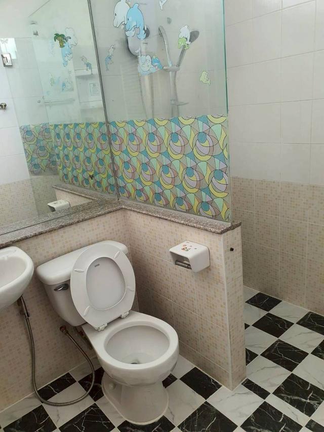 ขายบ้านทาวน์เฮ้าส์มุมด่วน 13