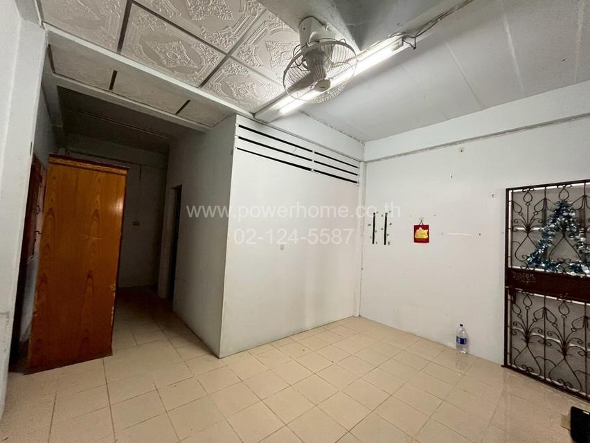 หมู่บ้านนันทวันเซนต์ 1 หนองจอก ซอย สังฆสันติสุข 34 ใกล้โรงเรียนเซนต์เทเรซา หนองจอก ถนนมิตรไมตรี แขวงกระทุ่มราย เขตหนองจอก กรุงเทพมหานคร 7