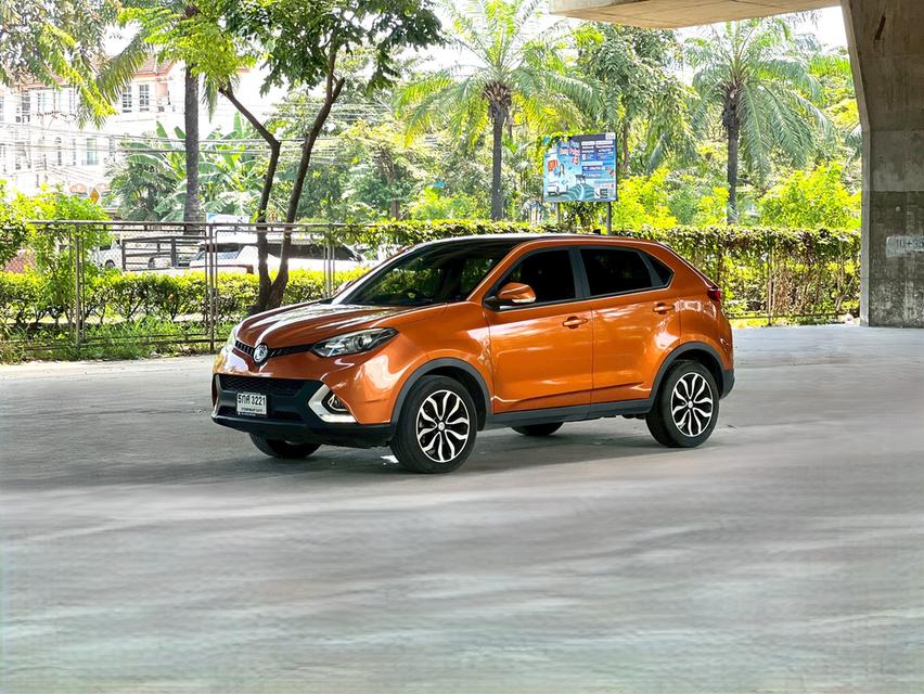 ขายรถ MG GS 2.0D ปี 2017 สีส้ม เกียร์ออโต้