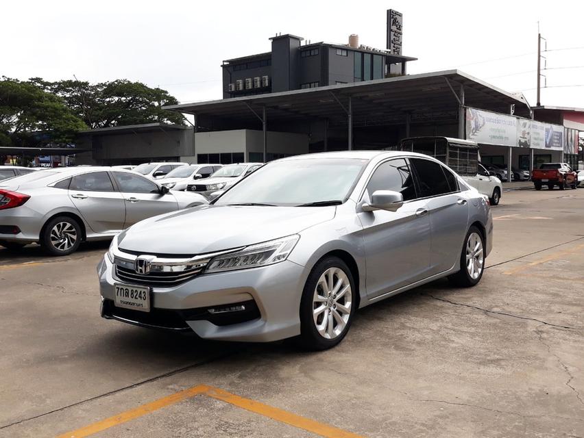 HONDA ACCORD 2.4 EL สีเงิน ปี18