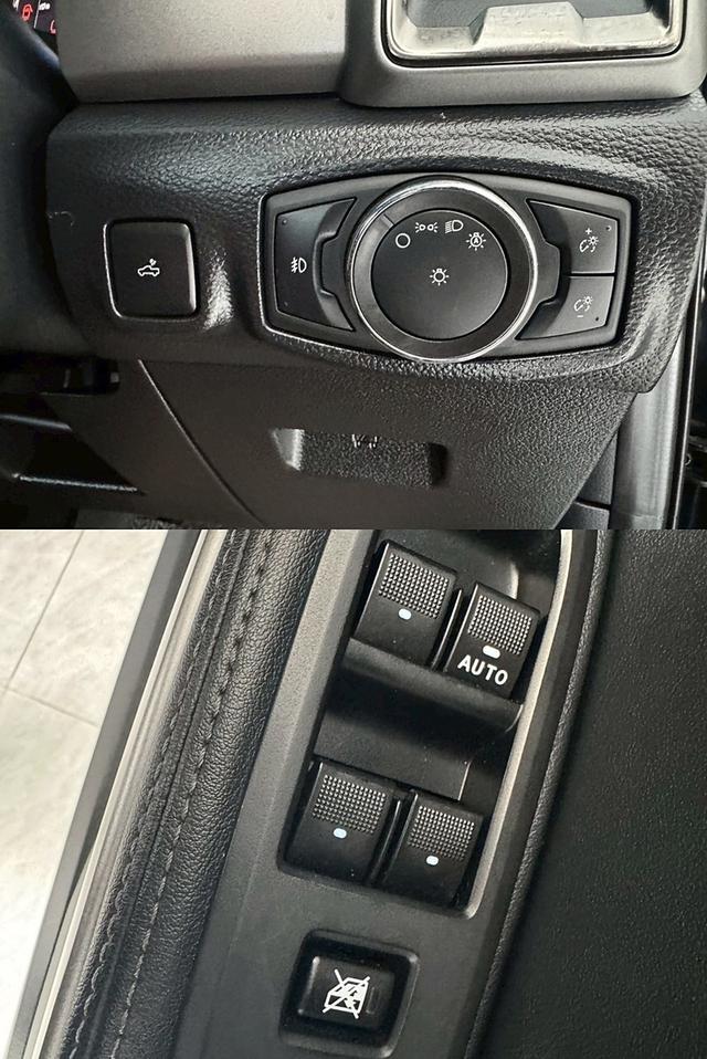 มือเดียว Ford ยกสูง Ranger 2.2XLT 4dr. 12