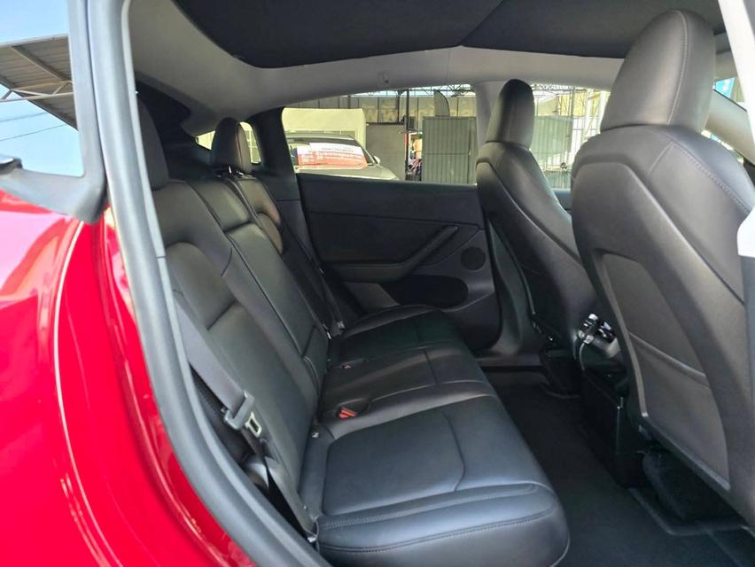 Tesla Model Y RWD ปี 2024 สภาพป้ายแดง รูปที่ 13