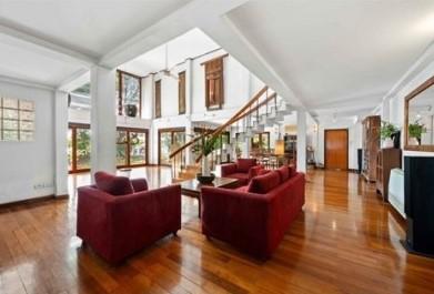 ขายบ้านพร้อมที่ดิน ย่านสุขุมวิท ใกล้ BTS ทองหล่อ 4