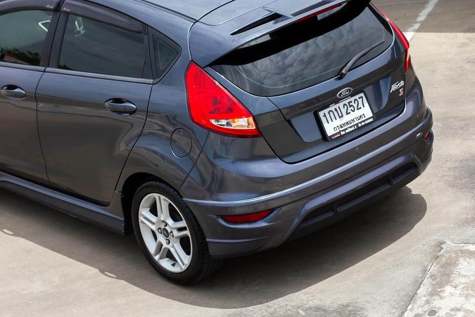 FORD Fiesta 1.5 Sport Hatchback 2012 จด 2013 11