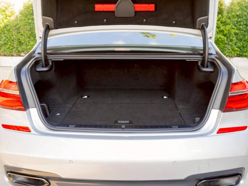 BMW 740LE Xdrive Msport ปี19 18