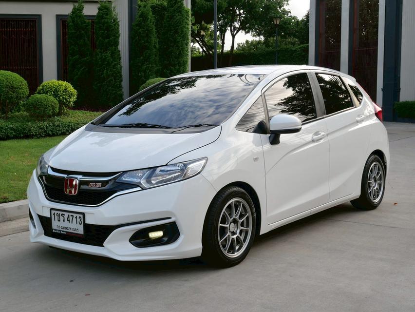 HONDA JAZZ 1.5V+ ปี20/21 ไมล์ 81,022km