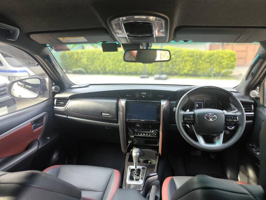 TOYOTA FORTUNER, 2.8 LEGENDER Black Top 2 WD ปี 2021 รูปที่ 7