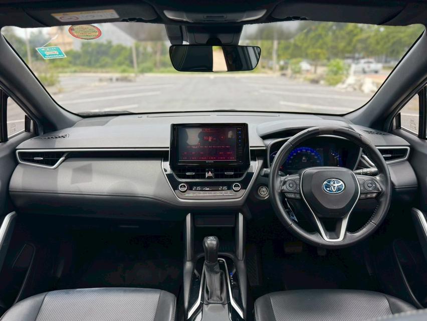 Toyota Cross 1.8 Hybrid Premium  safety สีเทา  ปี 2020 16