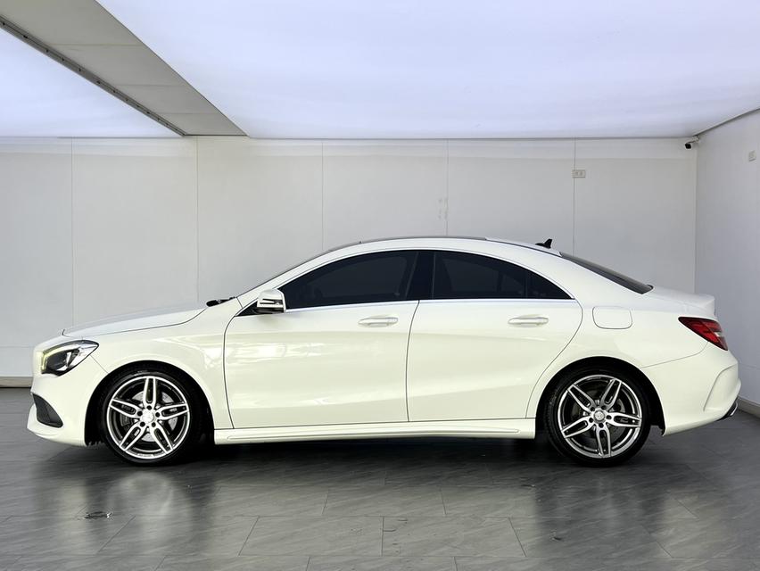 Mercedes-Benz CLA250 AMG Dynamic 2017