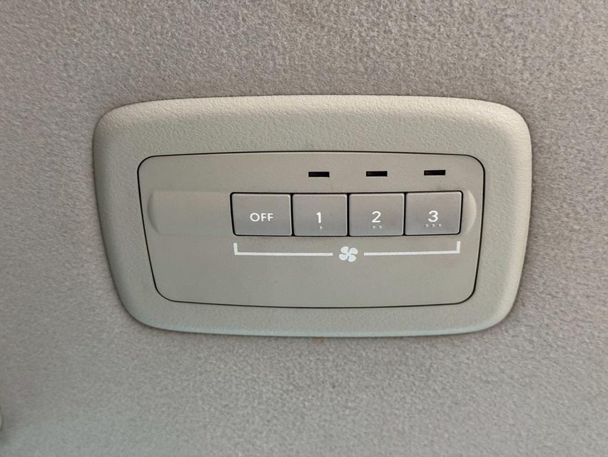 2010 M.SPACE WAGON 2.4GLS 13