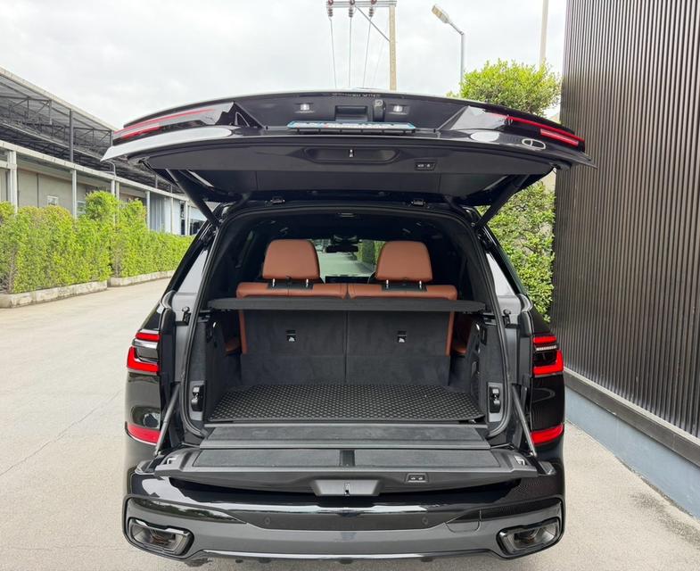 BMW X7 xDrive40d M Sport LCI ปี 2023 รูปที่ 6