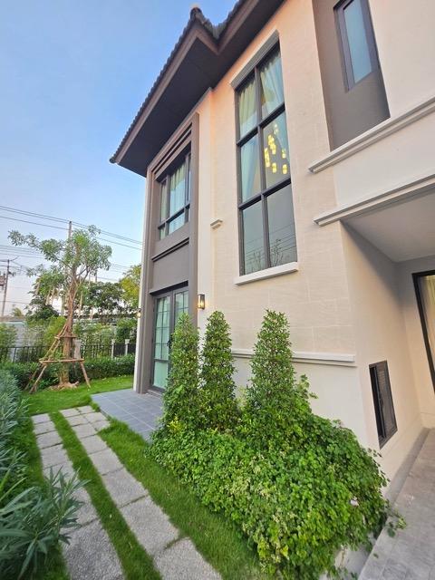 MHR26 ขาย/เช่า บ้านเดี่ยวแปลงมุมที่ใหญ่ที่สุด! Grand Pleno สุขุมวิท-บางนา 4 นอน สวนกว้าง จอดรถ 4 คัน แต่งครบ Built-in ทั้งหลัง 2