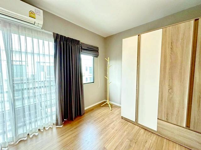 ถ.พิบูลสงคราม ราชพฤกษ์ พระราม5 3นอน สะพานพระราม5 1.9กม. กว้าง 5ม. ให้เช่าทาวน์โฮม 3 น้ำ เลี้ยงสัตว์เล็กได้ 8