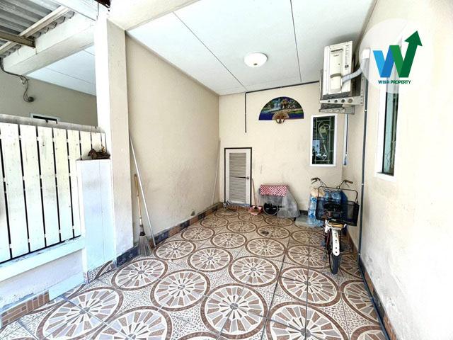 ทาวน์เฮ้าส์ 2 ชั้น ทำเลดี ราคาถูก ขนาด 21 ตร.ว. หมู่บ้านเปี่ยมสุข พระนั่งเกล้า 5