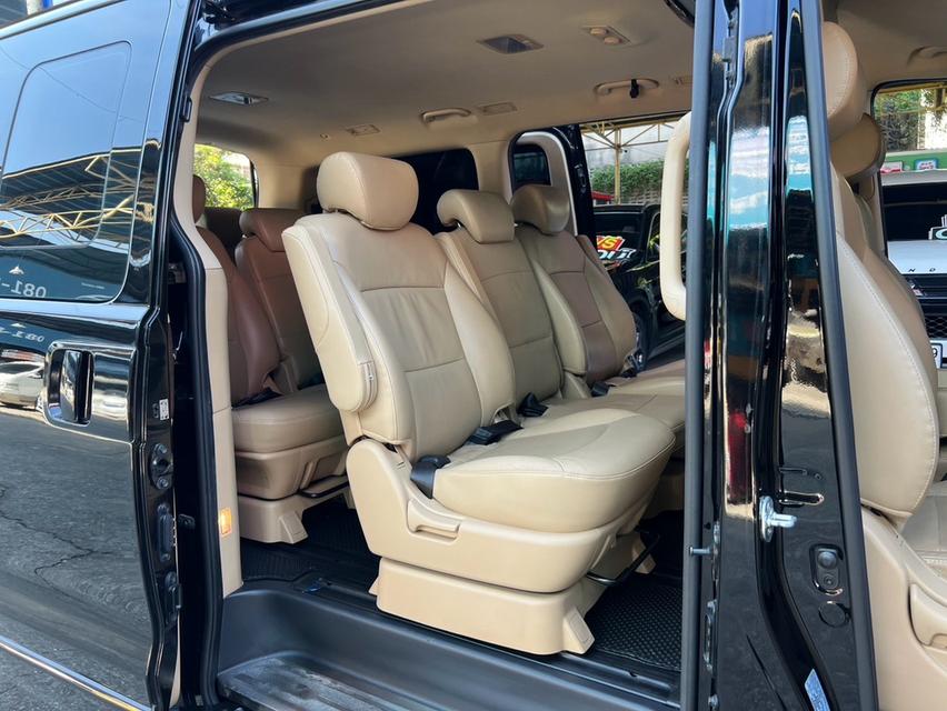 HYUNDAI H-1 รถปี 2018 จด 2019 รุ่น 2.5 ELITE ออโต้ สีดำ ใช้น้อย เลขไมล์ 88,900 km รูปที่ 14