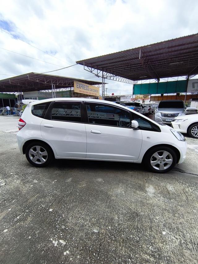 HONDA JAZZ 1.5V 2009