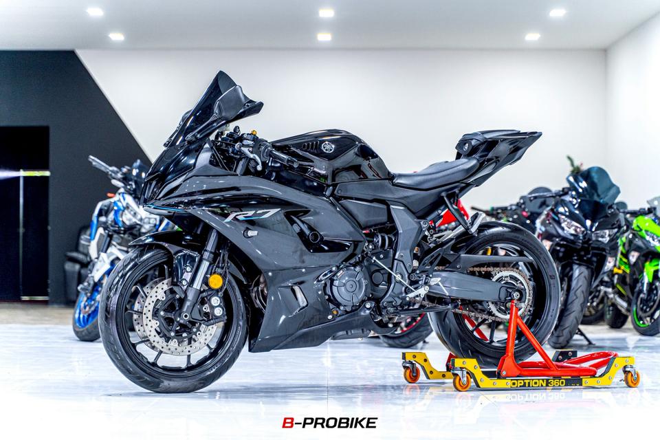 YAMAHA R7 10