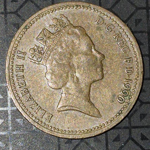 British coin 2 pennies. รูปที่ 12