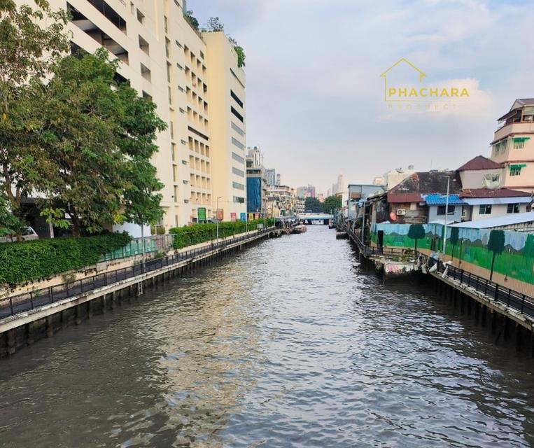 ขายร้านค้า ตึกโบ๊เบ๊ ทาวเวอร์ 2 ชั้น 2 พื้นที่ขายของหรือเก็บสต็อคสินค้า ติดโรงแรมปริ๊นพาเลช 3