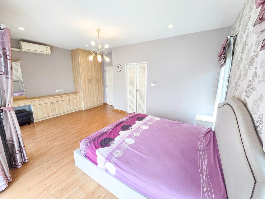 ขาย บ้านเดี่ยว มบ.คีรีราชา เก้ากิโล ศรีราชา ขนาด 205ตรม. 3 ห้องนอน ตกแต่งสวย เฟอร์นิเจอร์ครบ พร้อมอยู่ 12