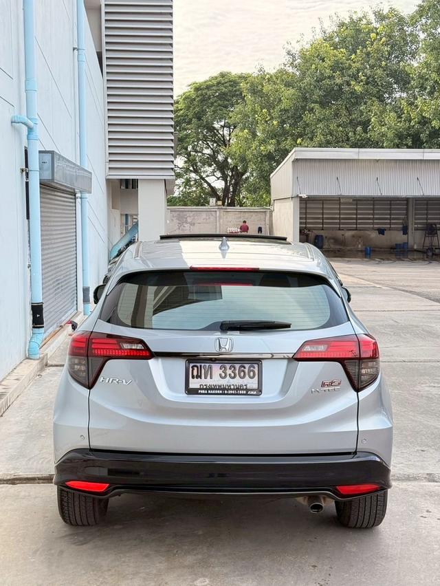  HONDA HRV 1.8RS TOP 2018 สีเทา MINOR CHANGE มือเดียว เข้าศูนย์ทุกระยะ 4