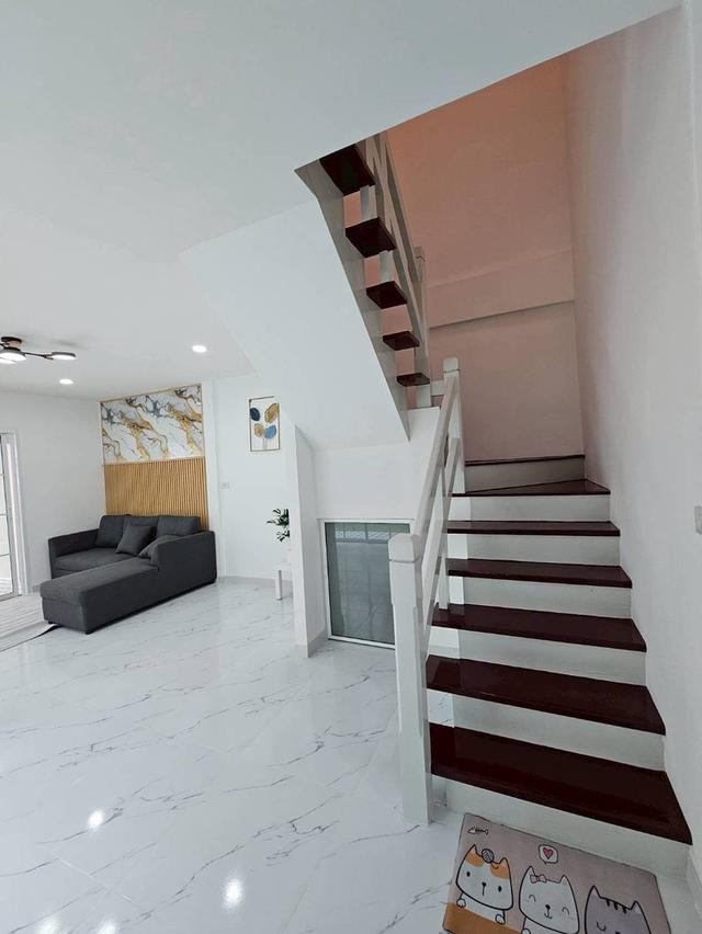 หมู่บ้านกานต์มณี 12