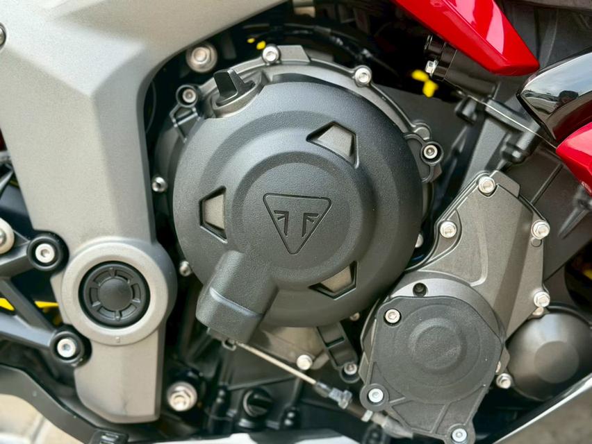 รถบิ๊กไบค์ Triumph Daytona 660 รูปที่ 14