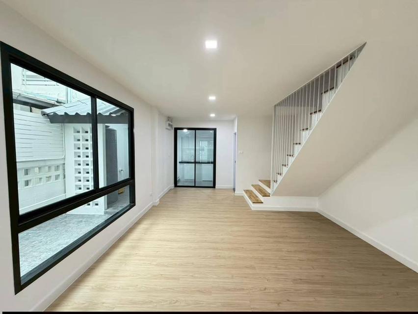 ขายบ้านสวยทำเลเด่น.. 9