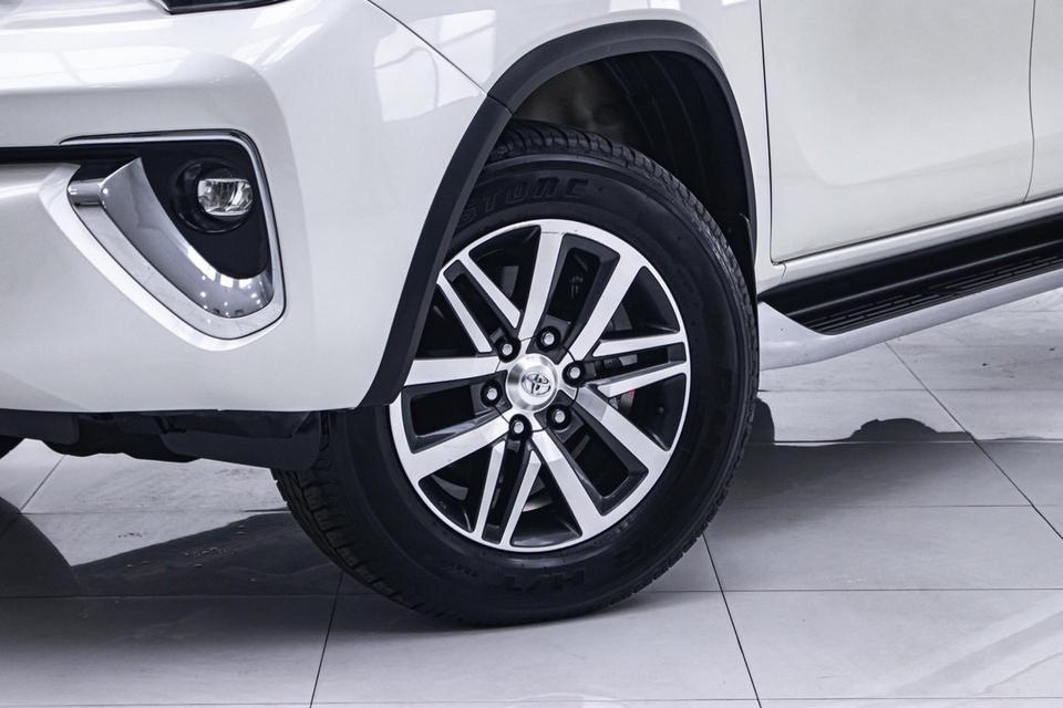 รหัสรถ 1D086 FORTUNER 2.4 V 4WD 2018 4