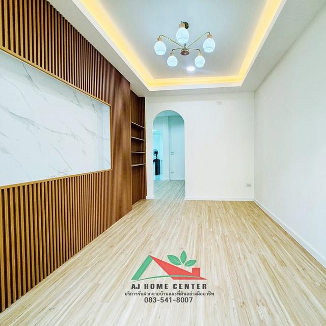 รีโนเวทใหม่ขายถูก ทาวน์โฮม19.5ตรว. ม.เอื้อประชา นวลจันทร์56 แยก7 พร้อมอยู่ ฟรีโอน 4