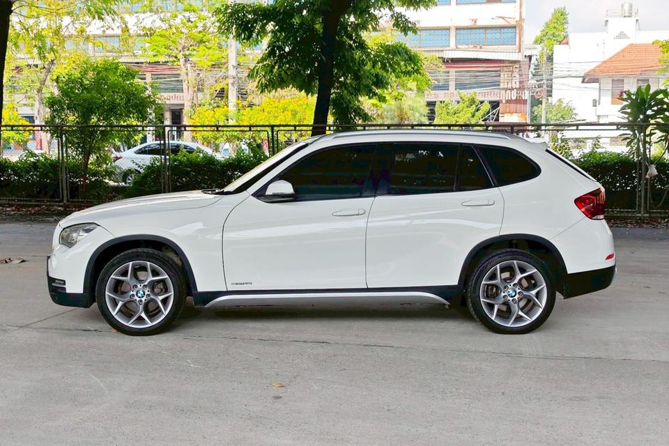 BMW X1 2.0 sDrive18i xLine LCI AT ปี 2013 รูปที่ 9