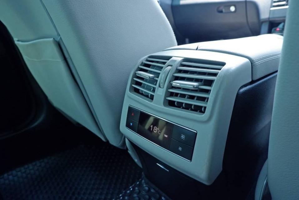 รหัสรถ CAT3395 2012. MERCEDES-BENZ E250 Avantgarde W212 CGI 1.8  รุ่นท๊อปสุด  14