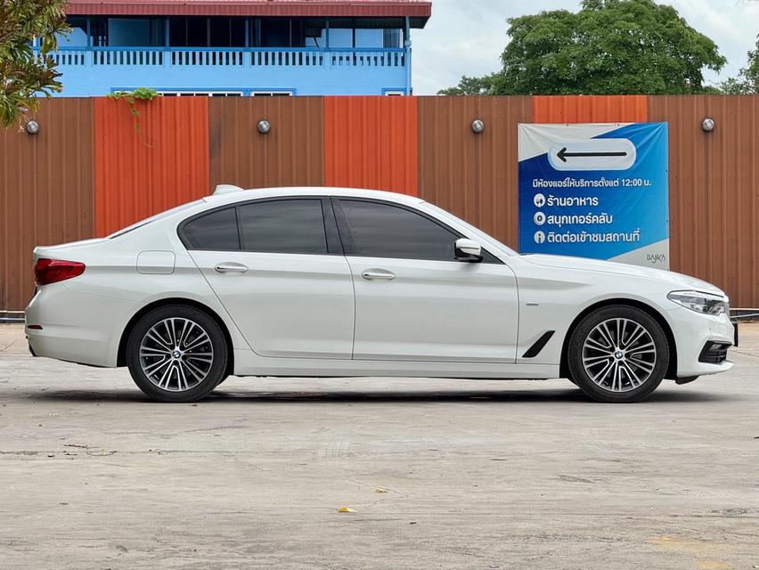 BMW 520d Sport (G30) ปี 2018 รูปที่ 6