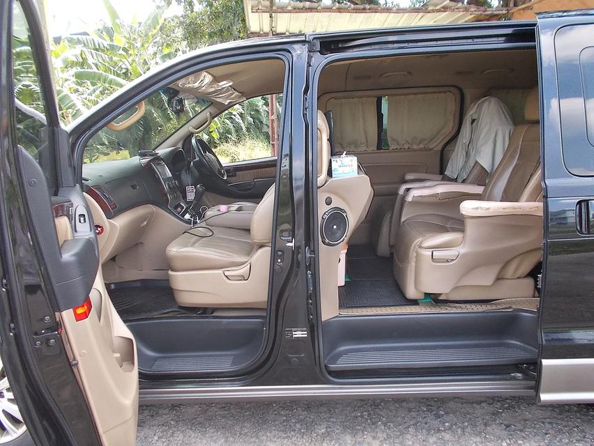 HYUNDAI GRAND STAREX 2.5 VIP ปี 2011 11