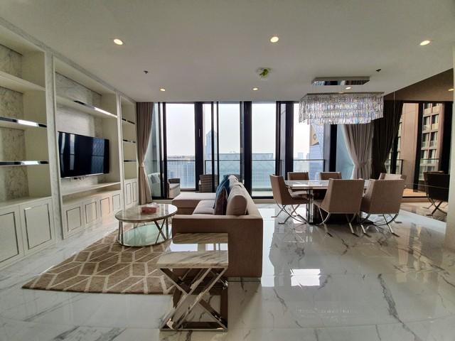 Noble Ploenchit BTS Ploenchit Duplex. Ultra Luxury. High floor next to BTS, Central Embassy 1