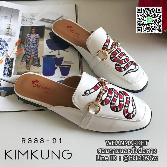 รองเท้าแตะ GUCCI snake slipper หนังพียูเงาสวย ปักงูด้านหน้า