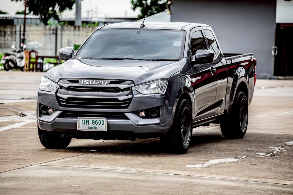 ISUZU D-MAX SPACECAB 3.0Ddi S ปี 2022 สีเทา  1